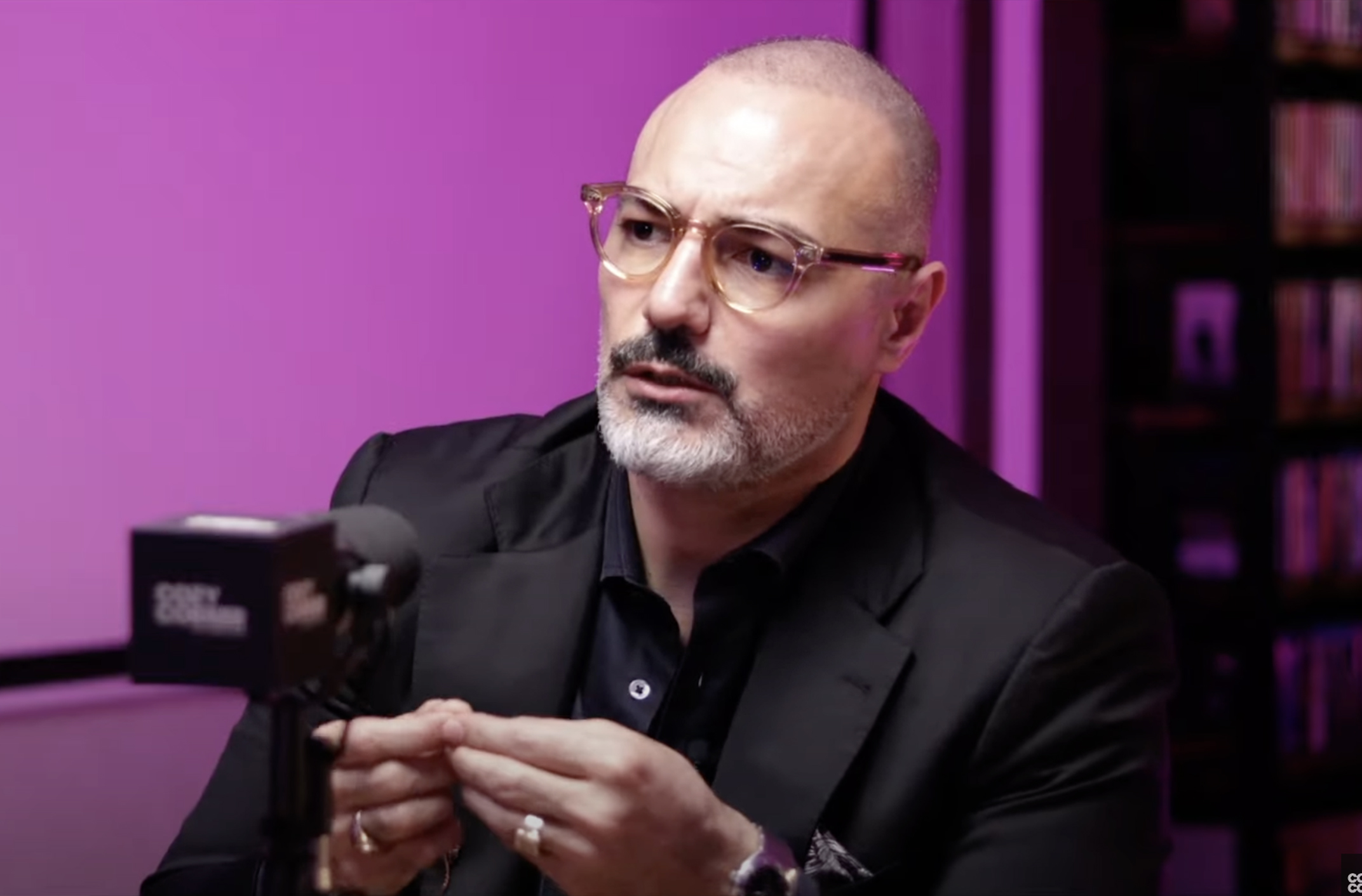 Corner 01: Siavash Sufinejad