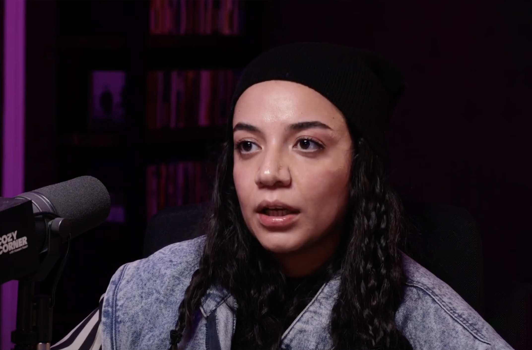 Corner 03: Lena Vafaey